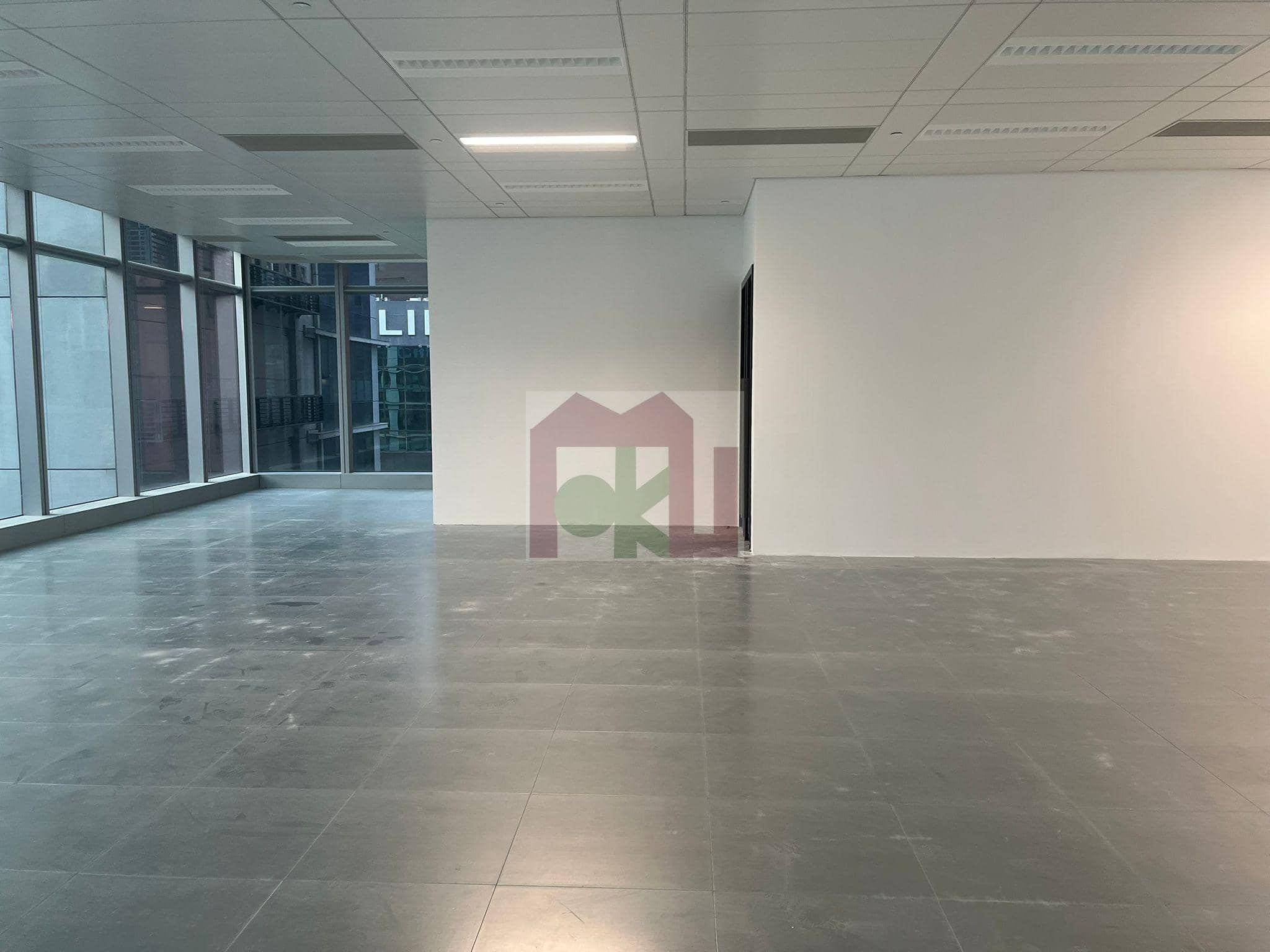 Plaza 228 building or unit photo